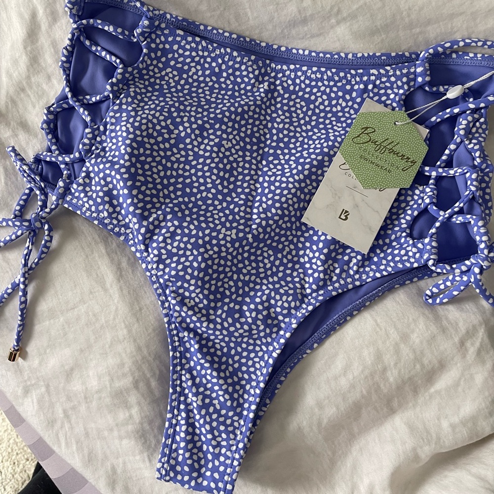 NWT Buffbunny Santorini Bottom